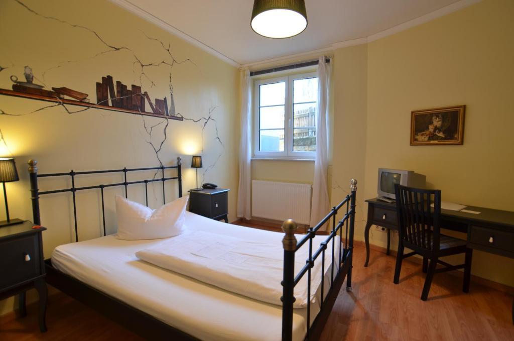 Gaestehaus Villa Seraphinum Δρέσδη Δωμάτιο φωτογραφία