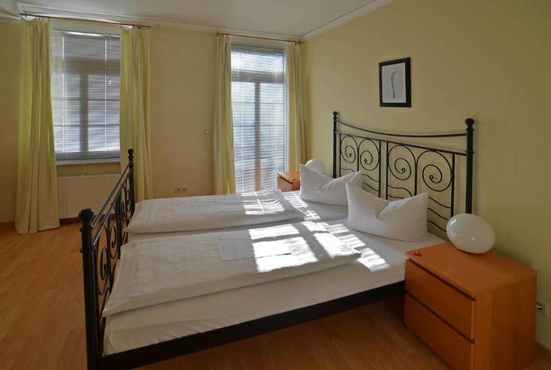 Gaestehaus Villa Seraphinum Δρέσδη Εξωτερικό φωτογραφία