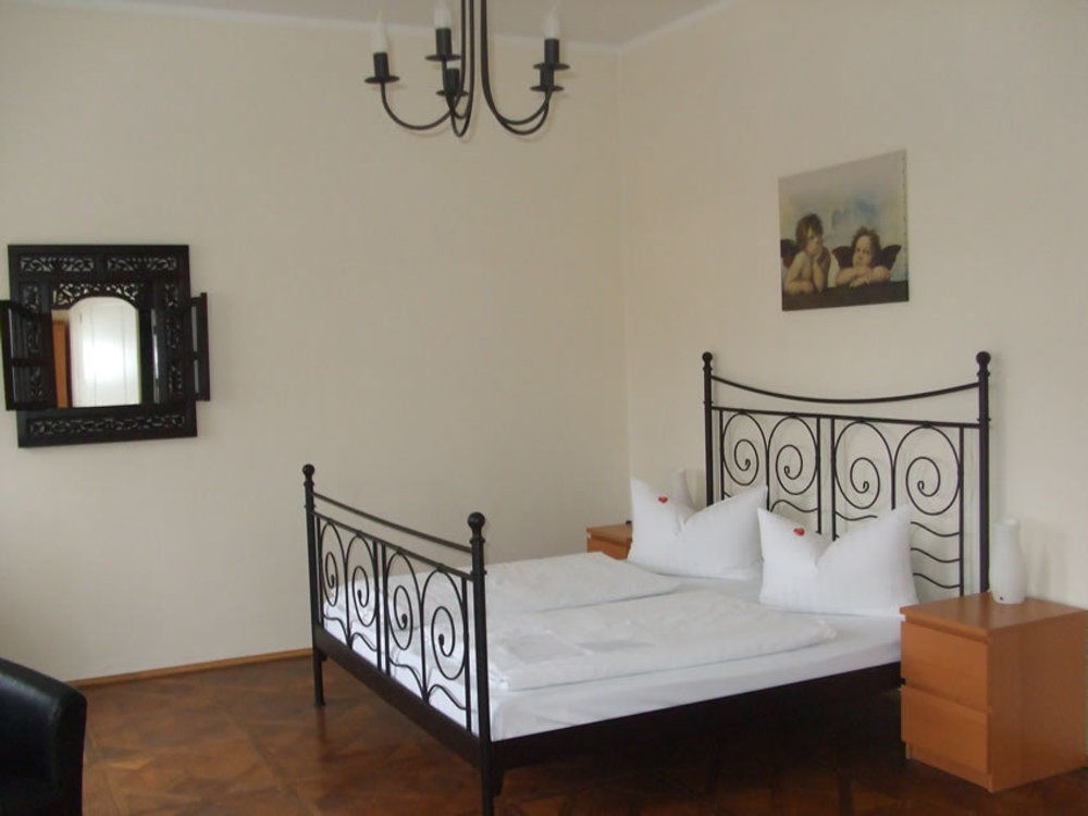 Gaestehaus Villa Seraphinum Δρέσδη Εξωτερικό φωτογραφία